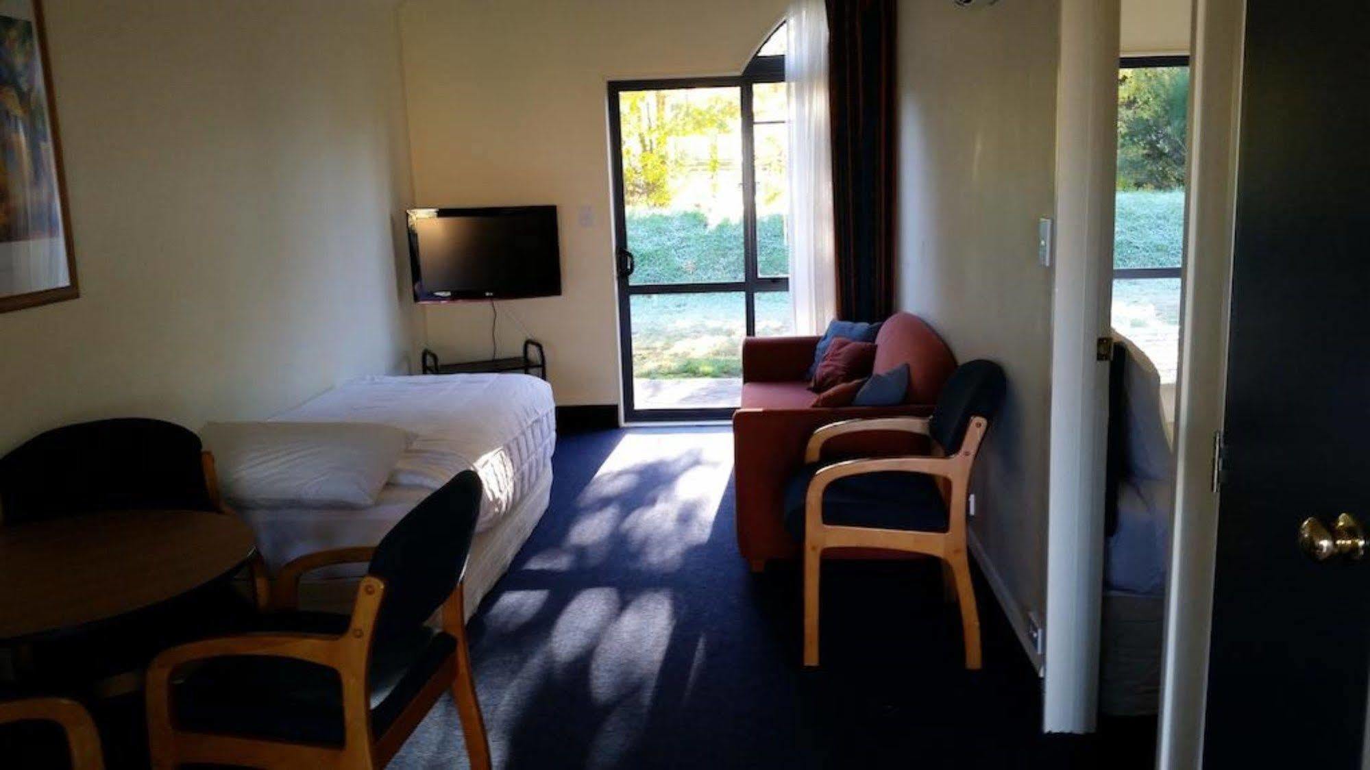 The Peaks Motor Inn Ohakune Dış mekan fotoğraf